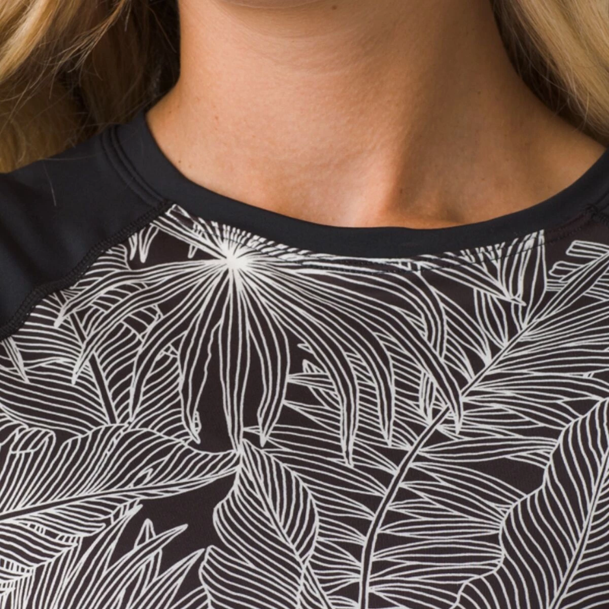 Best Pirce ๐ฏ prAna Women's Rashguards Edge Wave Cropped Sun Top Women's ๐ - Image 6