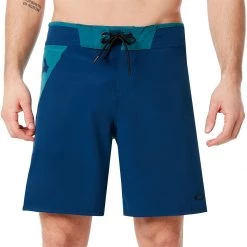 Best Pirce ✔️ Oakley Men's Board Shorts Floater Angle Block 18in Board Short Men's 💯