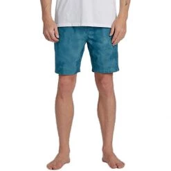 Brand new ๐ Billabong Men's River & Water Shorts Surftrek Perf Elastic Short Men's ๐