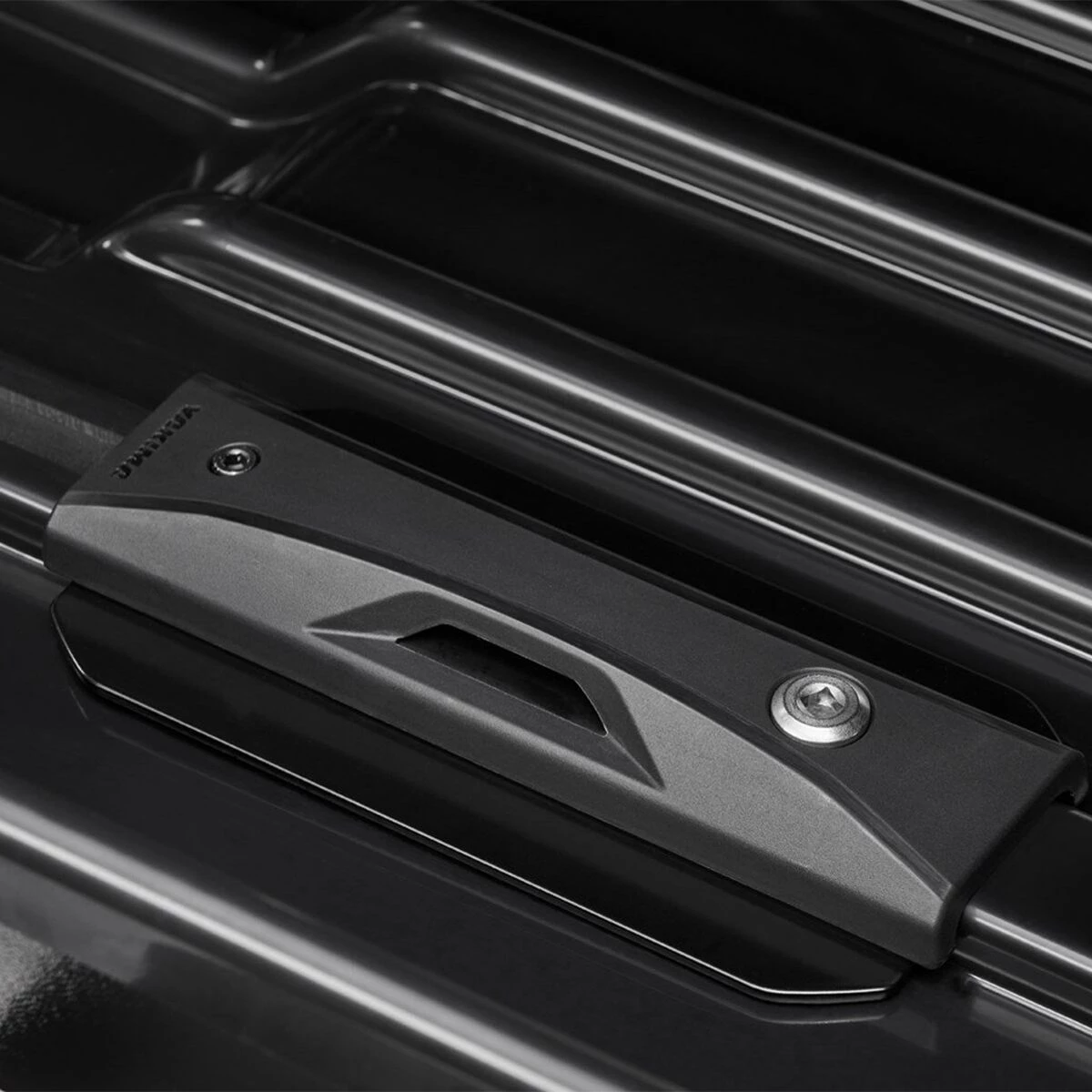 Budget 😍 Yakima Cargo Boxes CBX 16 Solar Cargo Box 🤩 - Image 7